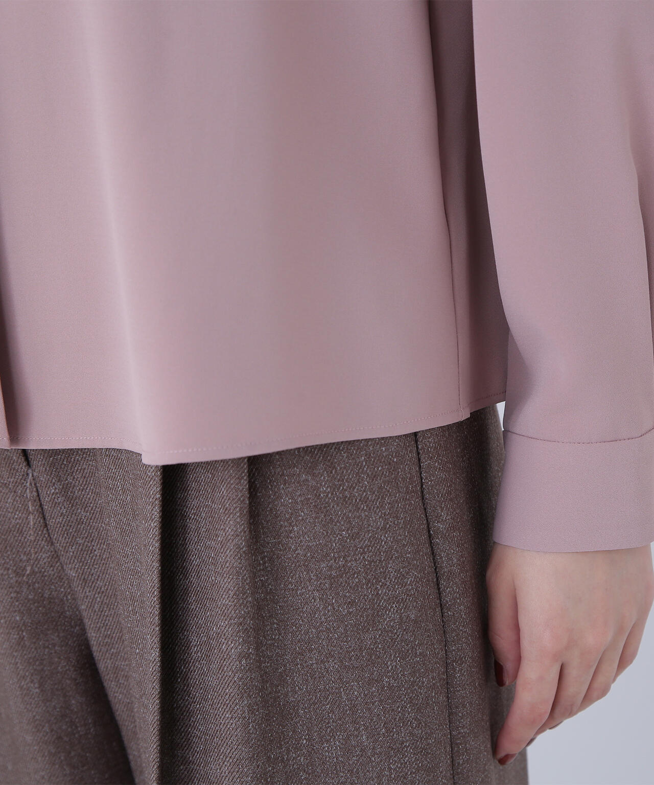 ダブルラッフルボウブラウス