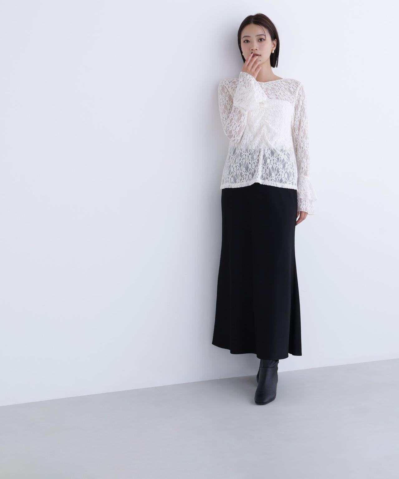 起毛レースフレアカフストップス