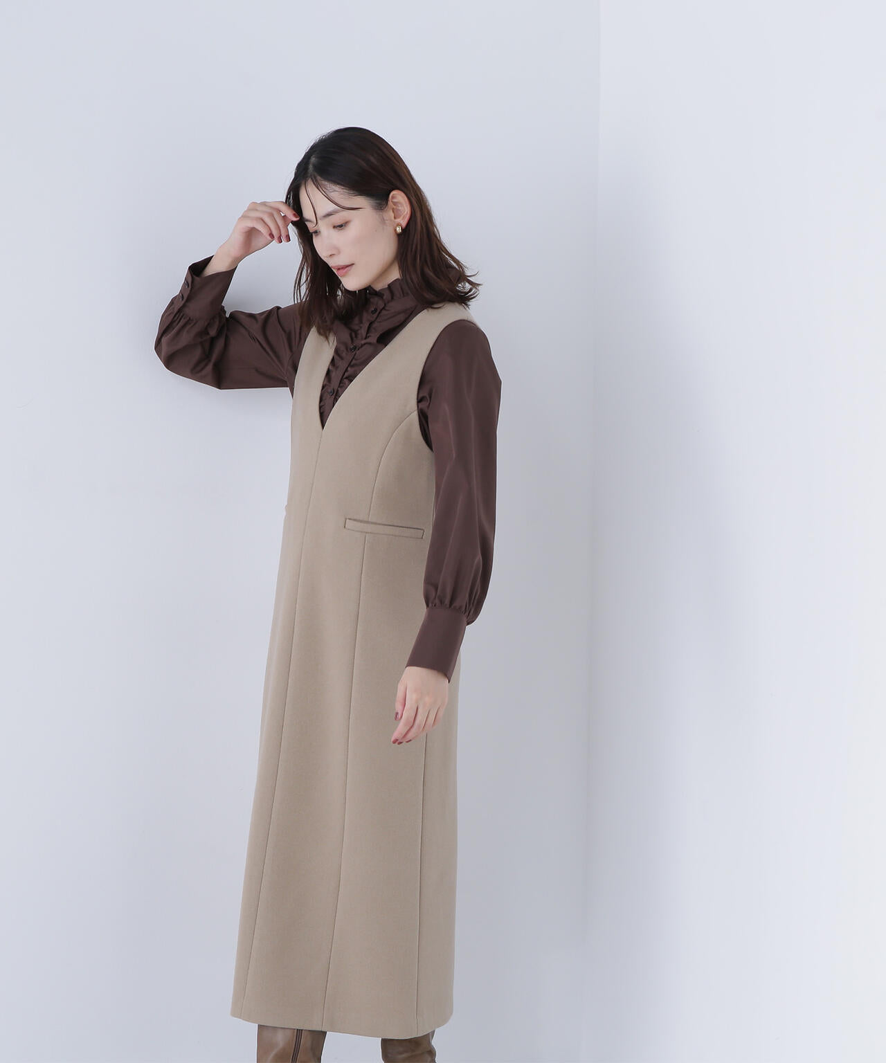 フロントフリルブラウス