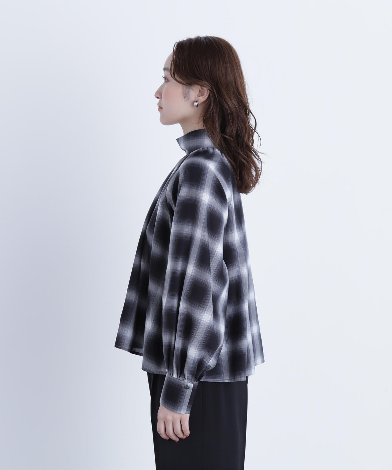 チェックボウタイブラウス