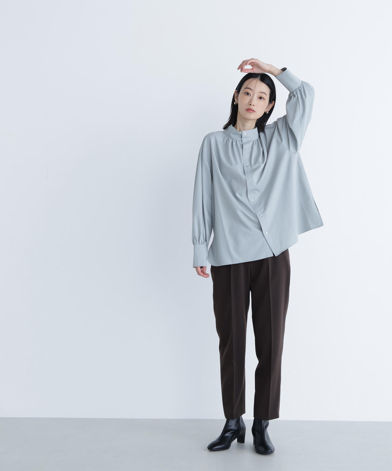 2wayスタンドネックブラウス