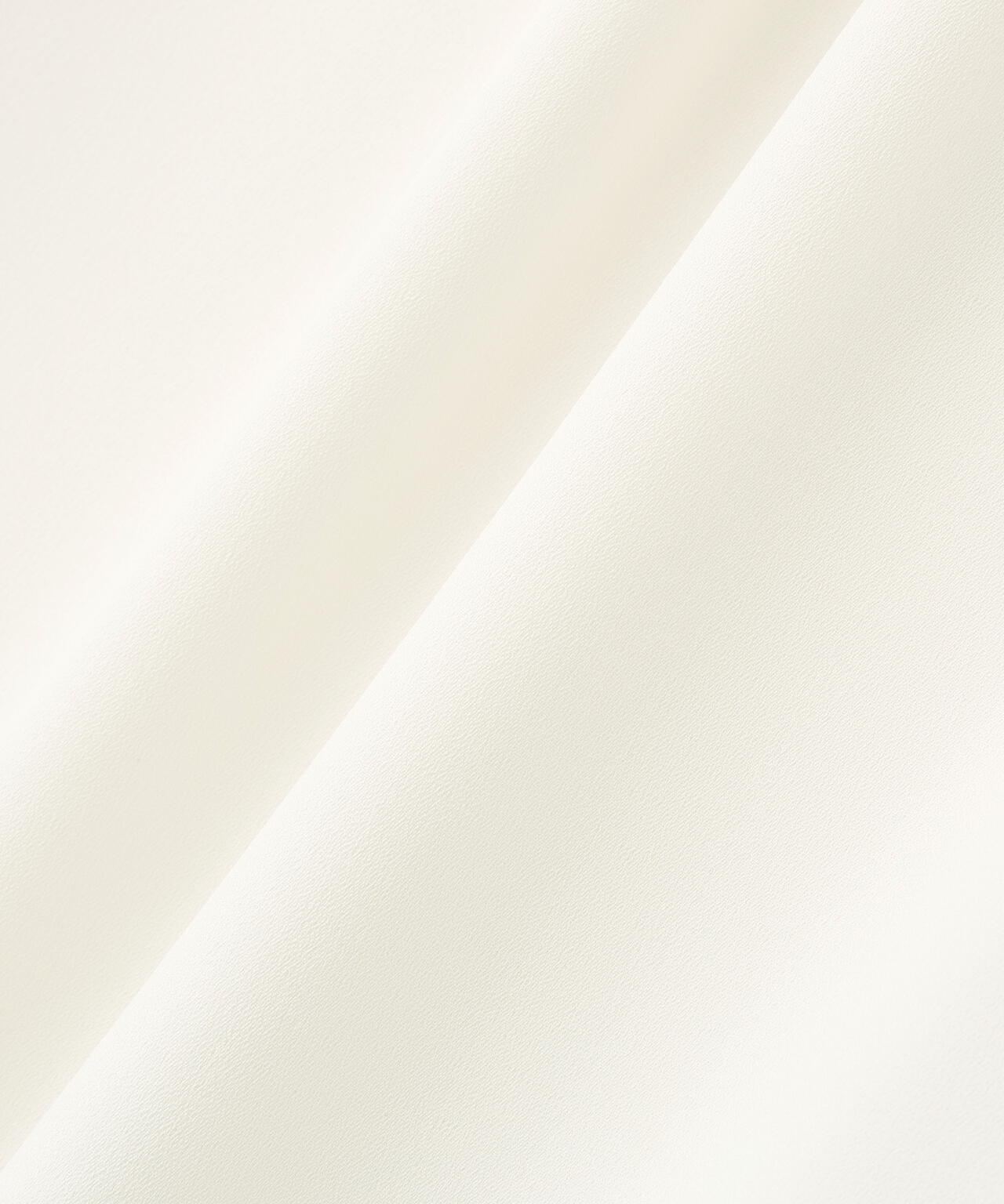 フリルネックナローボウタイブラウス