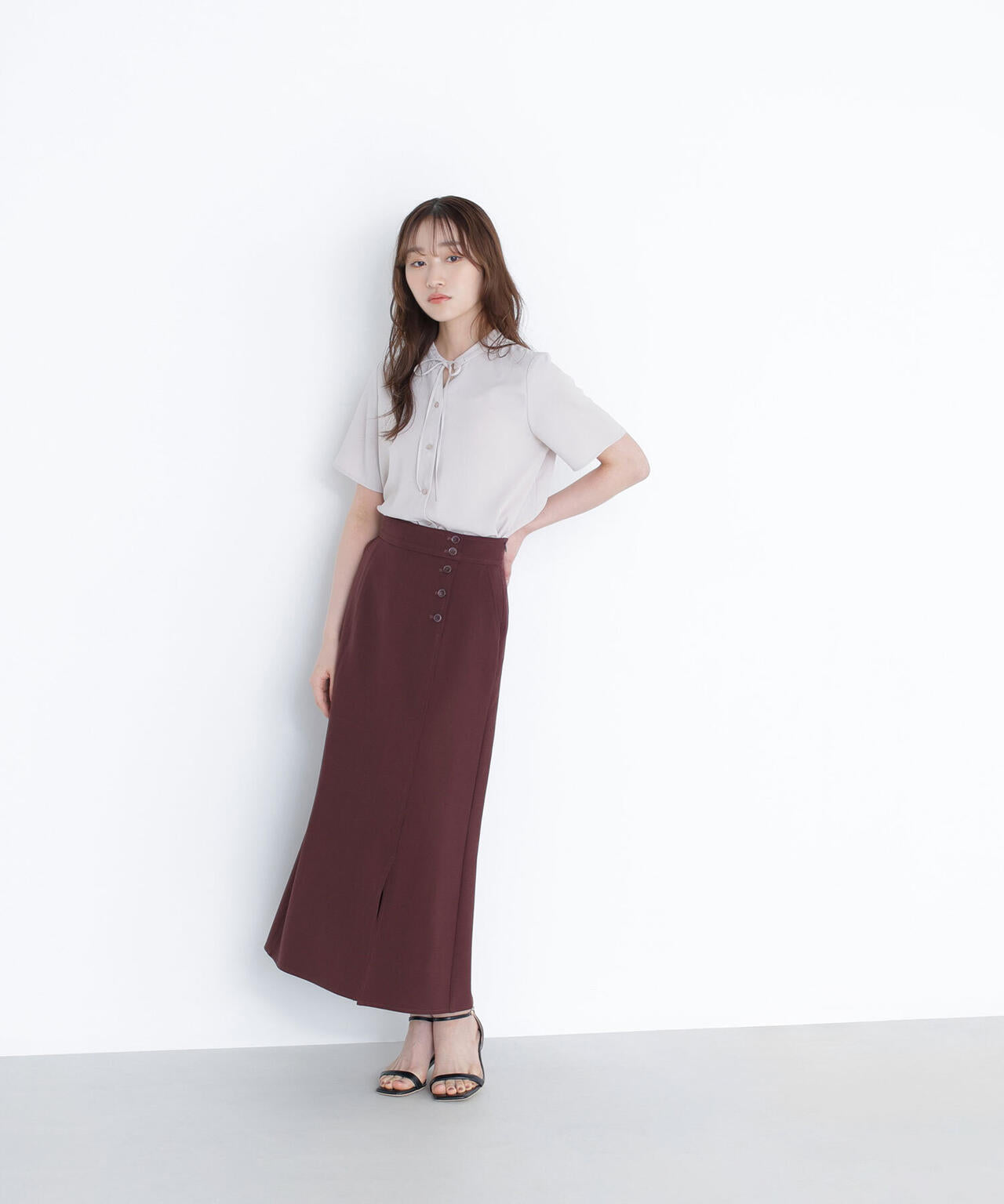 ナローリボンタイブラウス