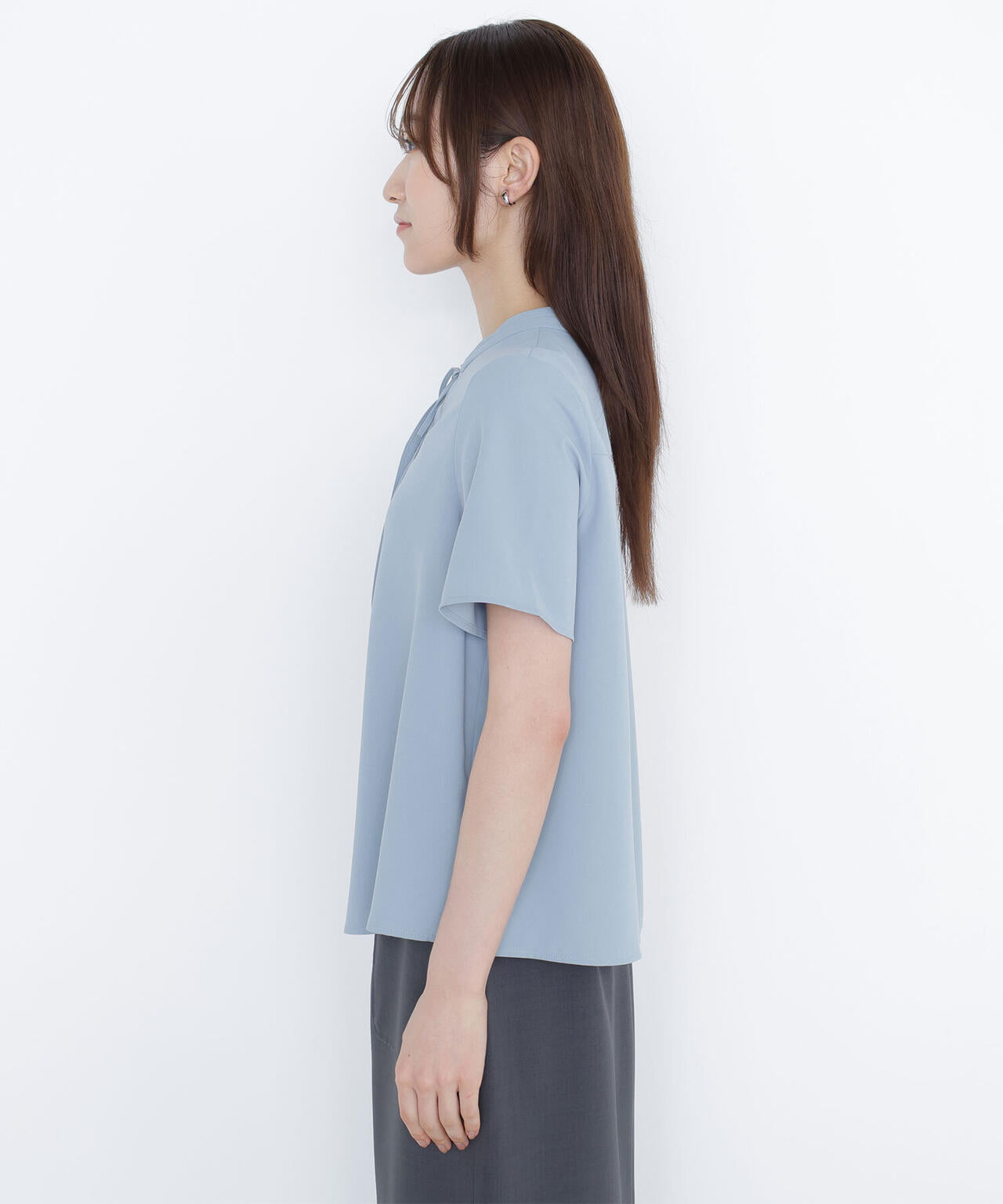 ナローリボンタイブラウス