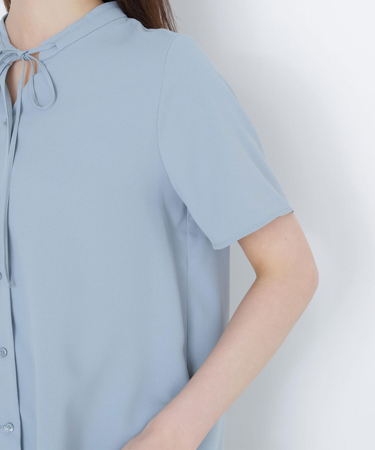 ナローリボンタイブラウス