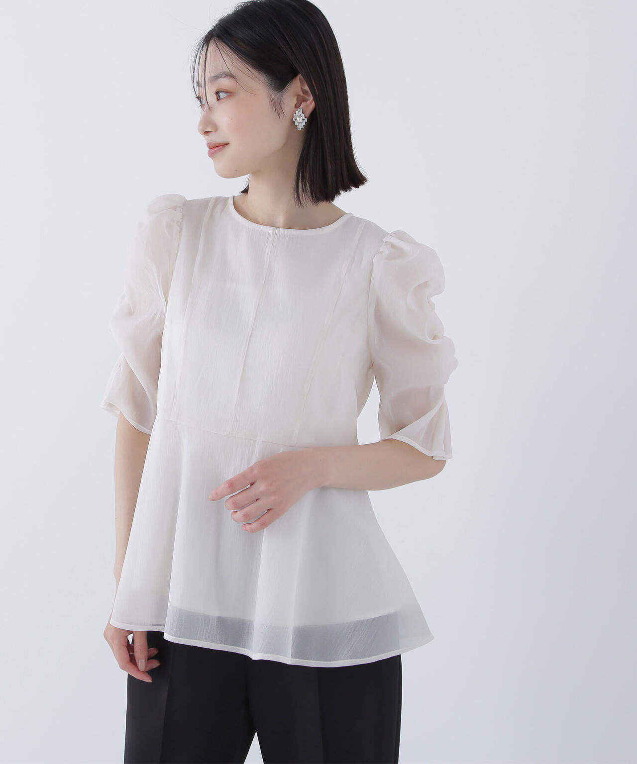 【大宮ルミネ・official site限定カラー:パープル】シアーペプラムブラウス