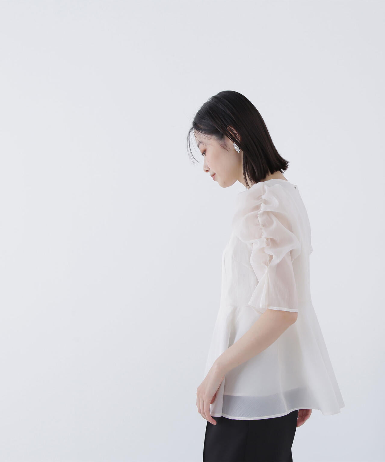 【大宮ルミネ・official site限定カラー:パープル】シアーペプラムブラウス