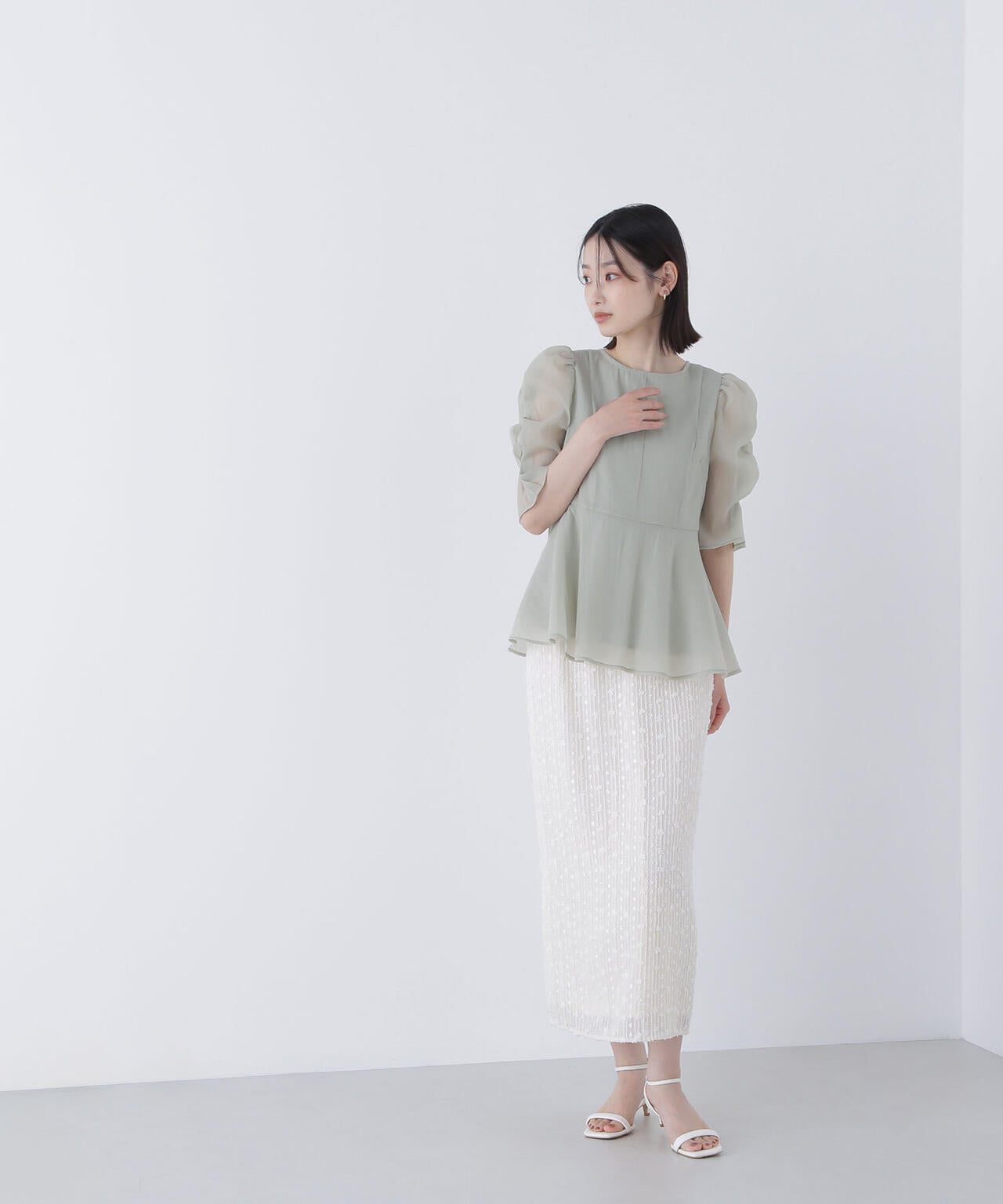 【大宮ルミネ・official site限定カラー:パープル】シアーペプラムブラウス