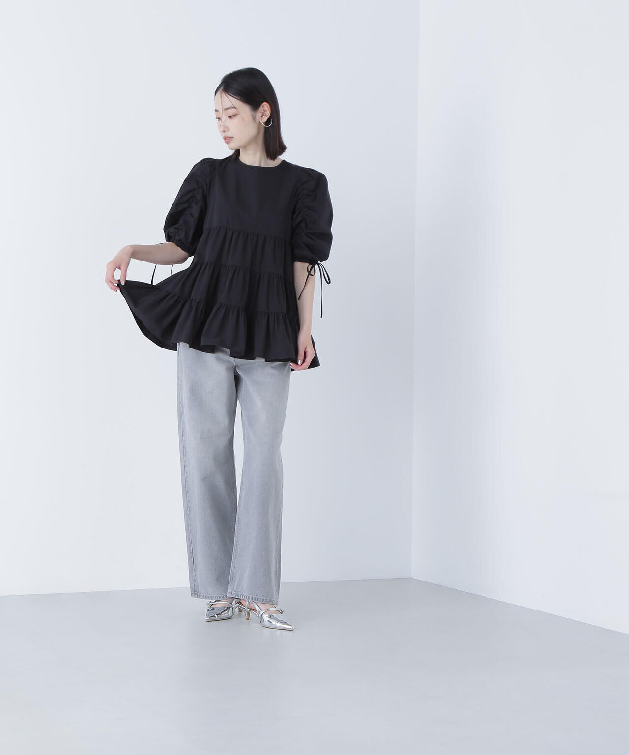 ギャザースリーブティアードチュニックブラウス