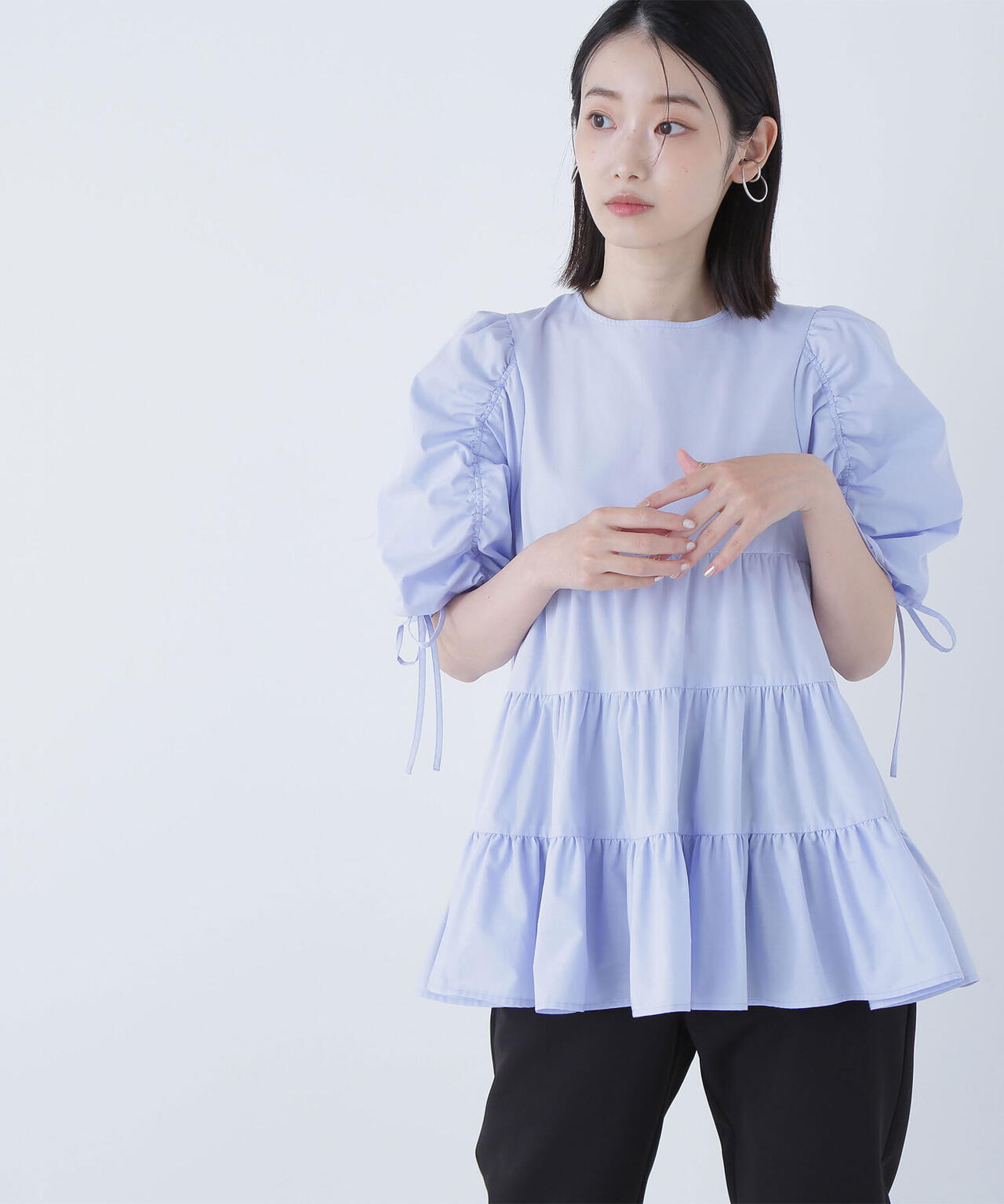 ギャザースリーブティアードチュニックブラウス