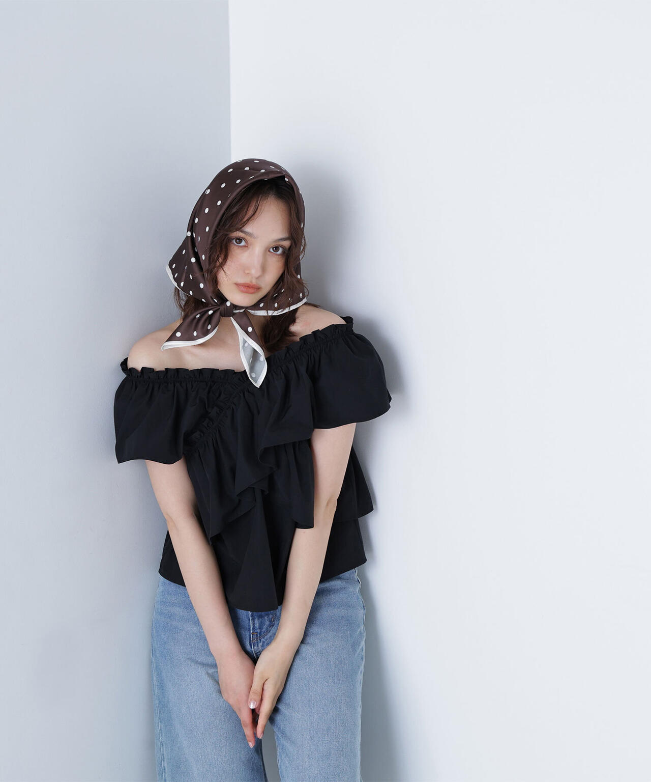 クロスフリルギャザーブラウス
