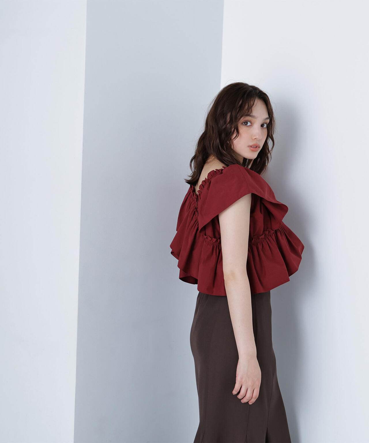 クロスフリルギャザーブラウス