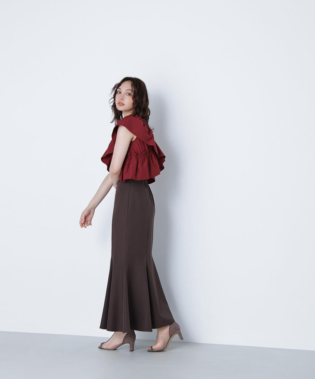 クロスフリルギャザーブラウス