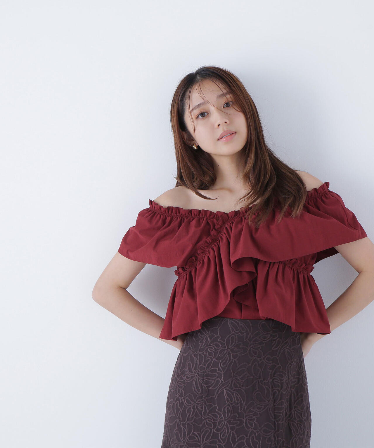 クロスフリルギャザーブラウス