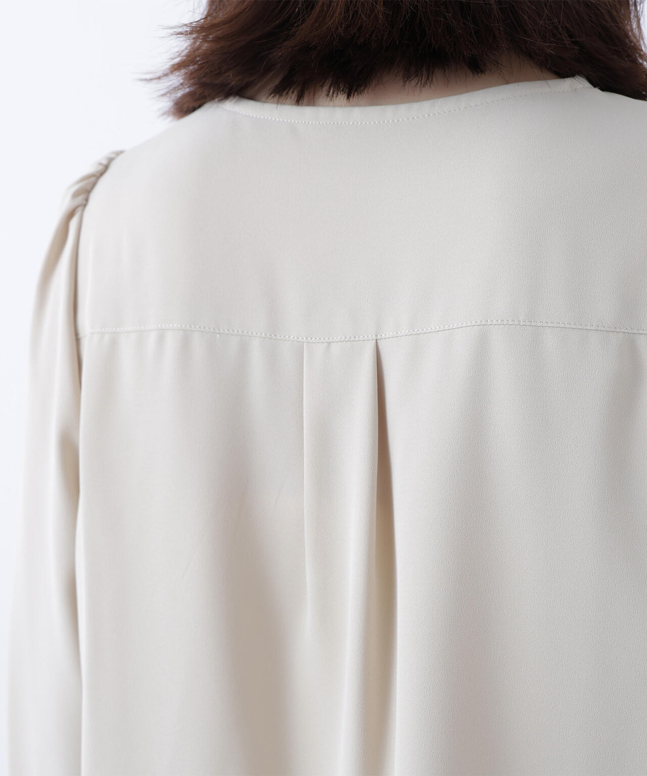 スキッパーメタルポイントブラウス