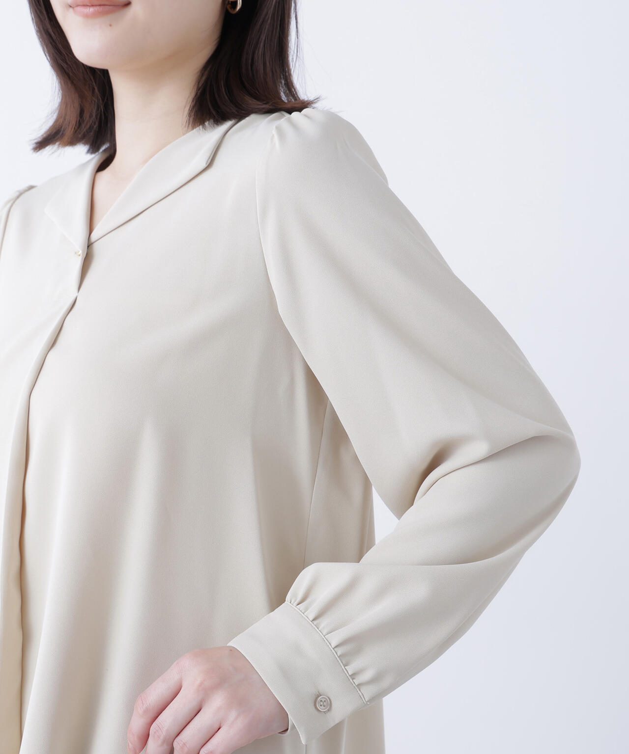 スキッパーメタルポイントブラウス