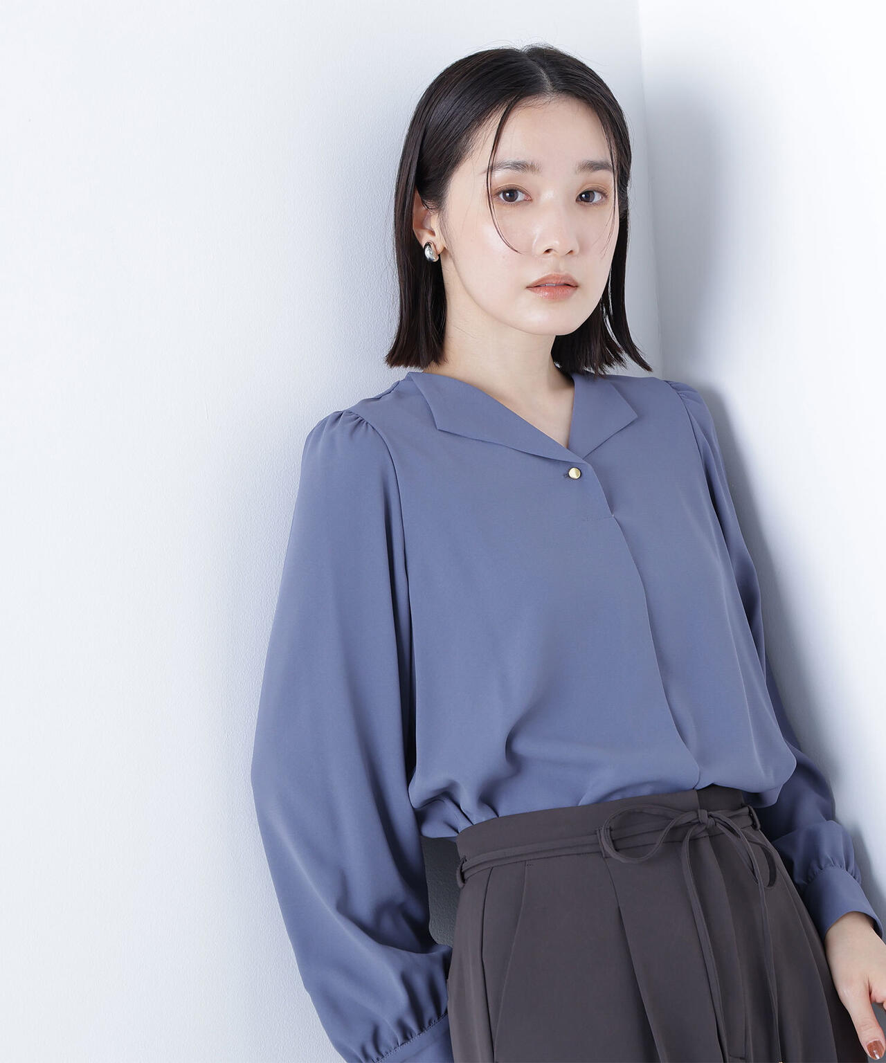 スキッパーメタルポイントブラウス