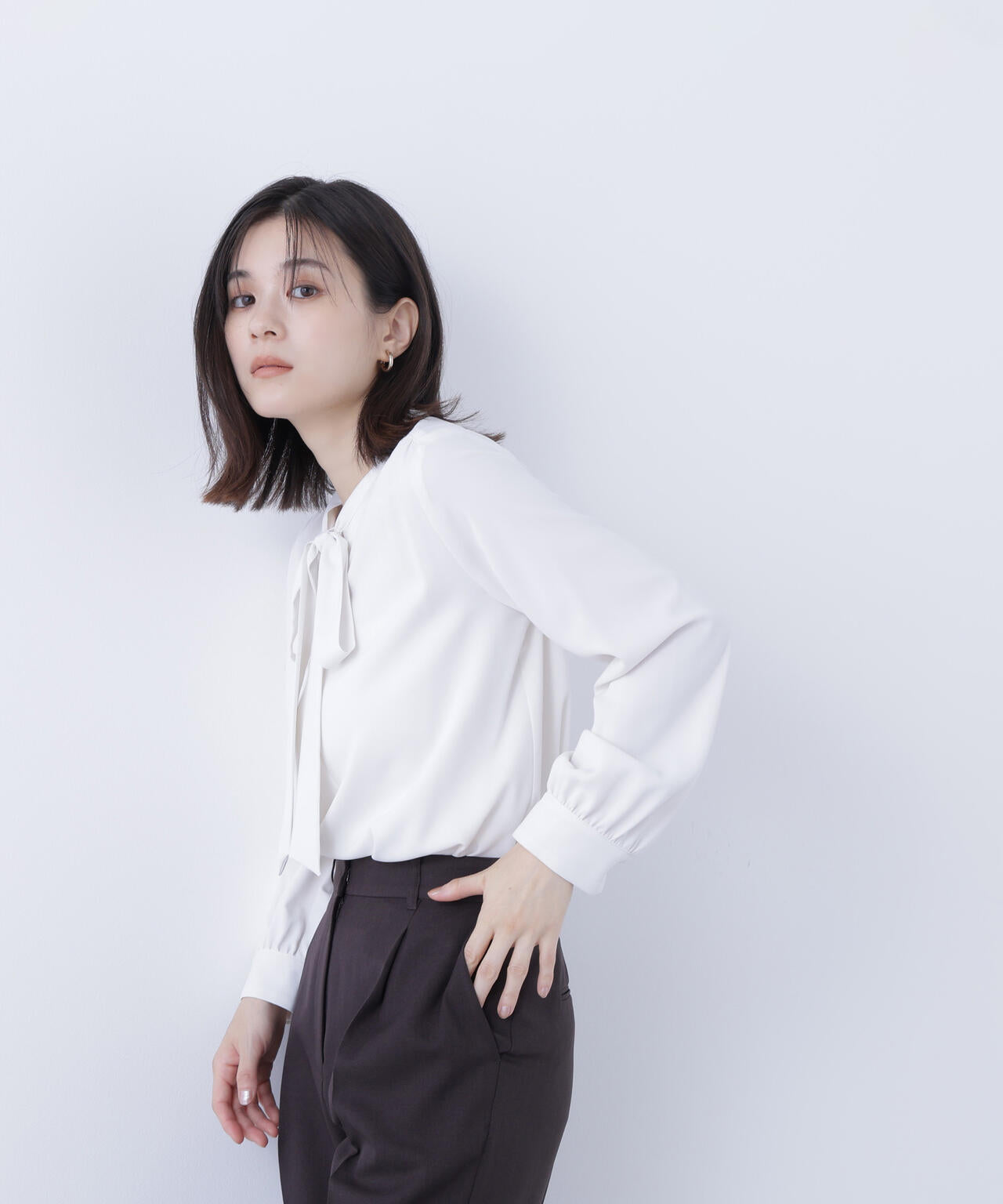 リボンボウタイブラウス