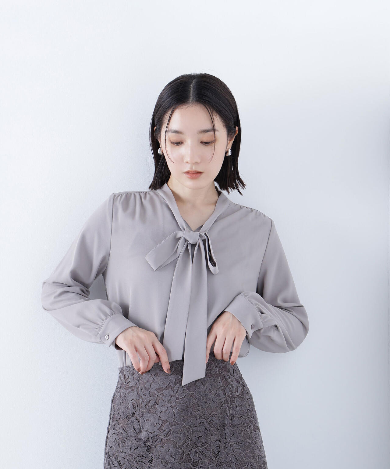 リボンボウタイブラウス