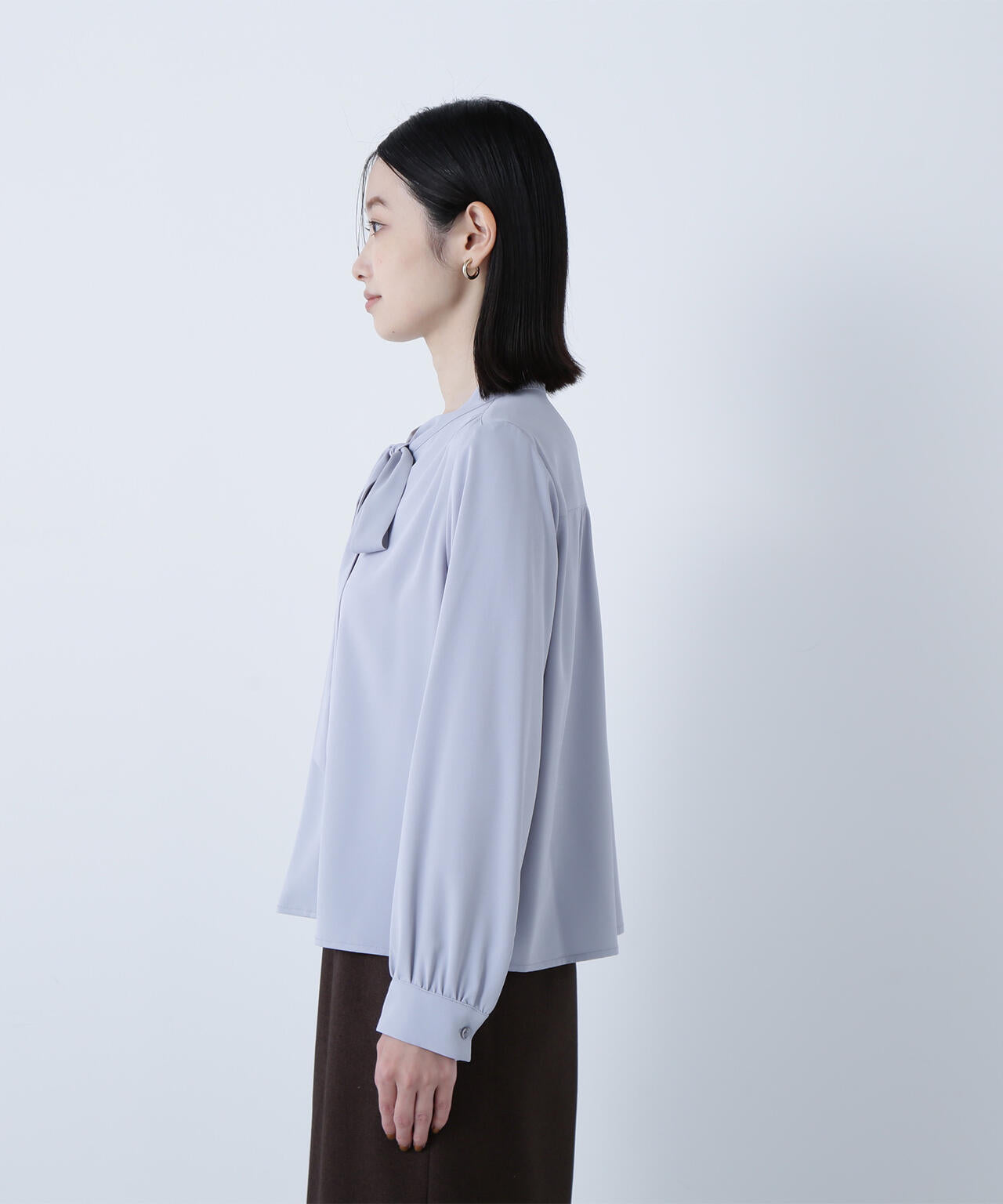 リボンボウタイブラウス