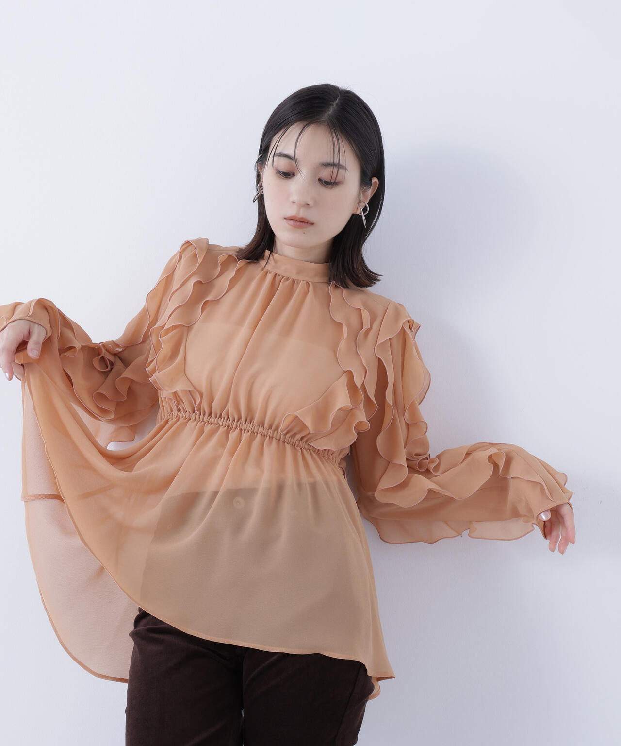 ラッフルスリーブチュニックブラウス
