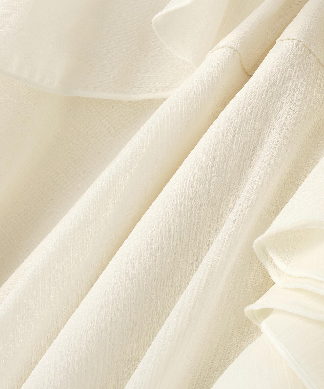 ラッフルフリルチュニックブラウス