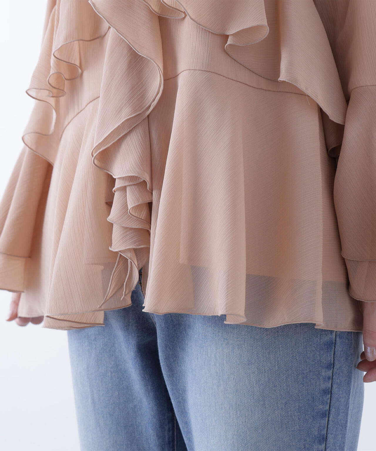 ラッフルフリルチュニックブラウス