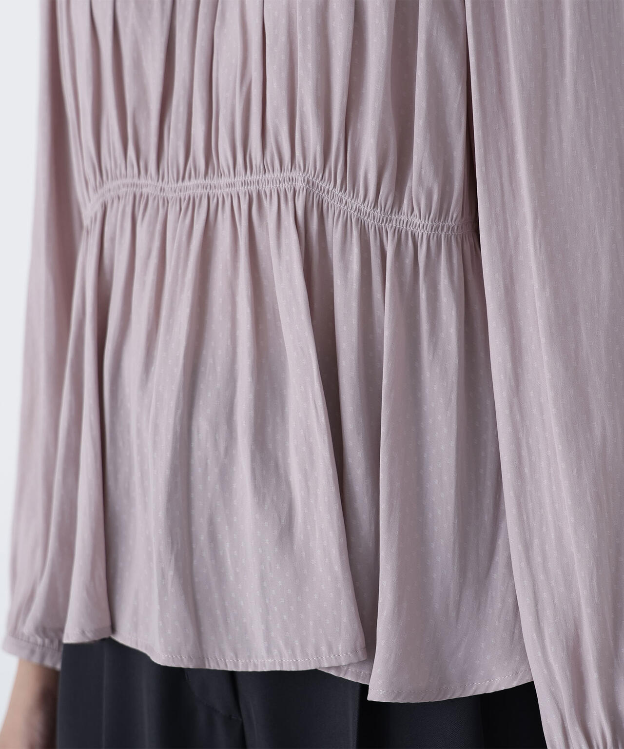 シャーリングデザインブラウス