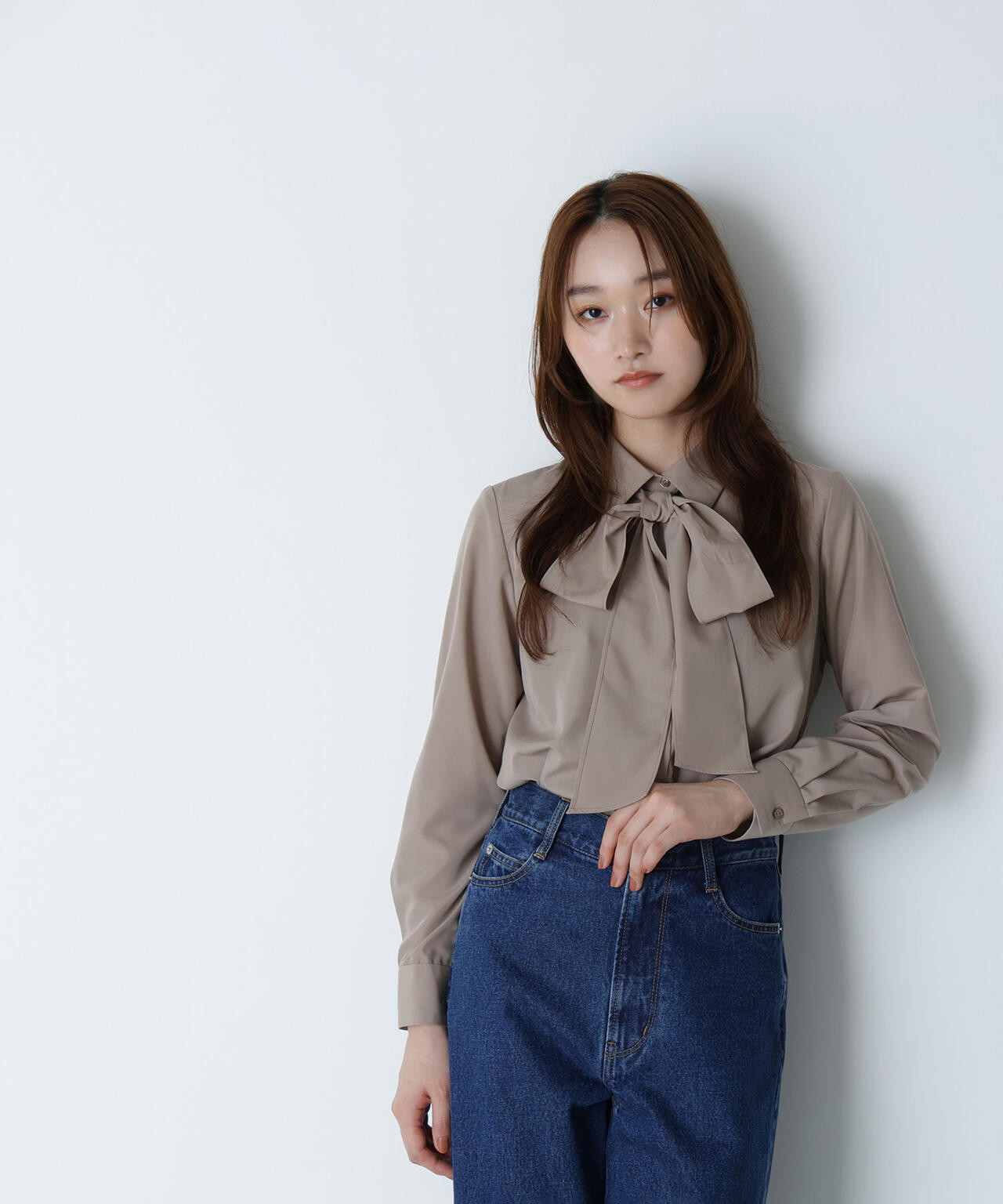 シャツカラーリボンブラウス