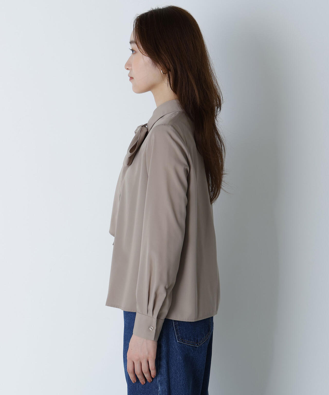 シャツカラーリボンブラウス