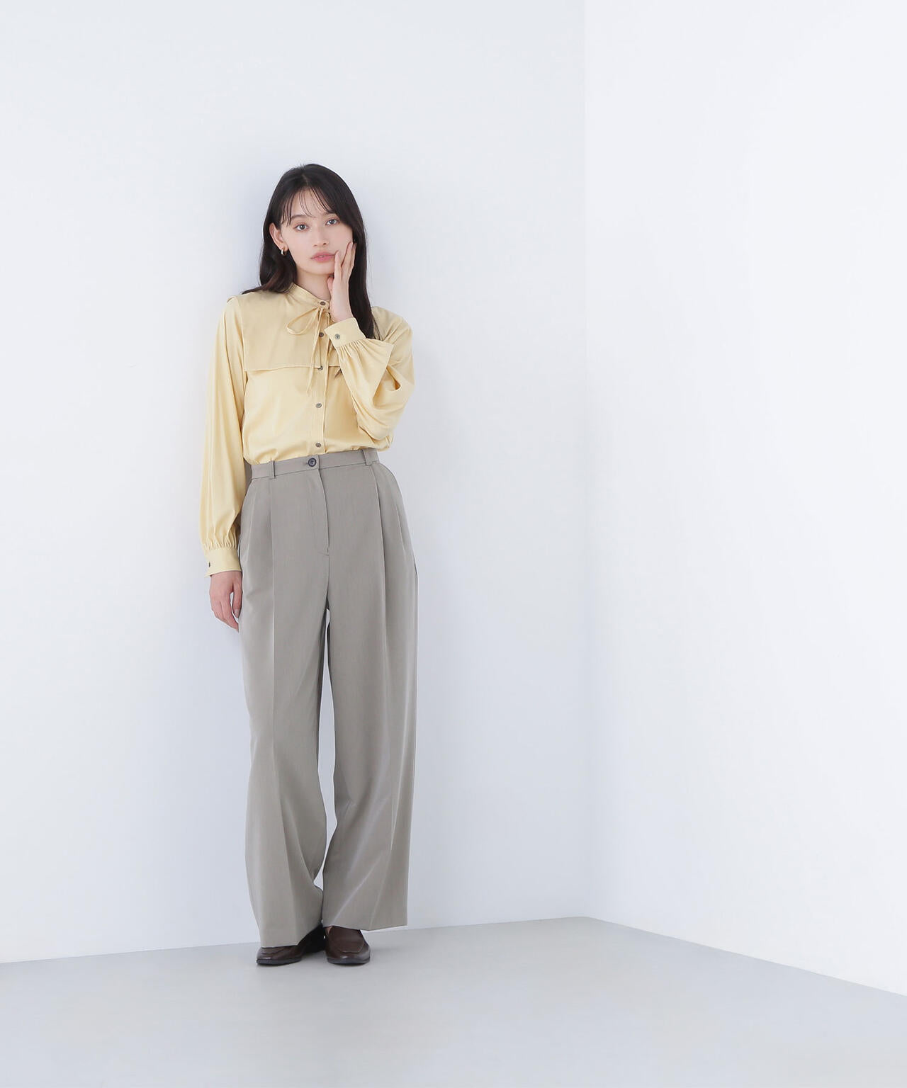 【Oggi掲載】スクエアカラーブラウス