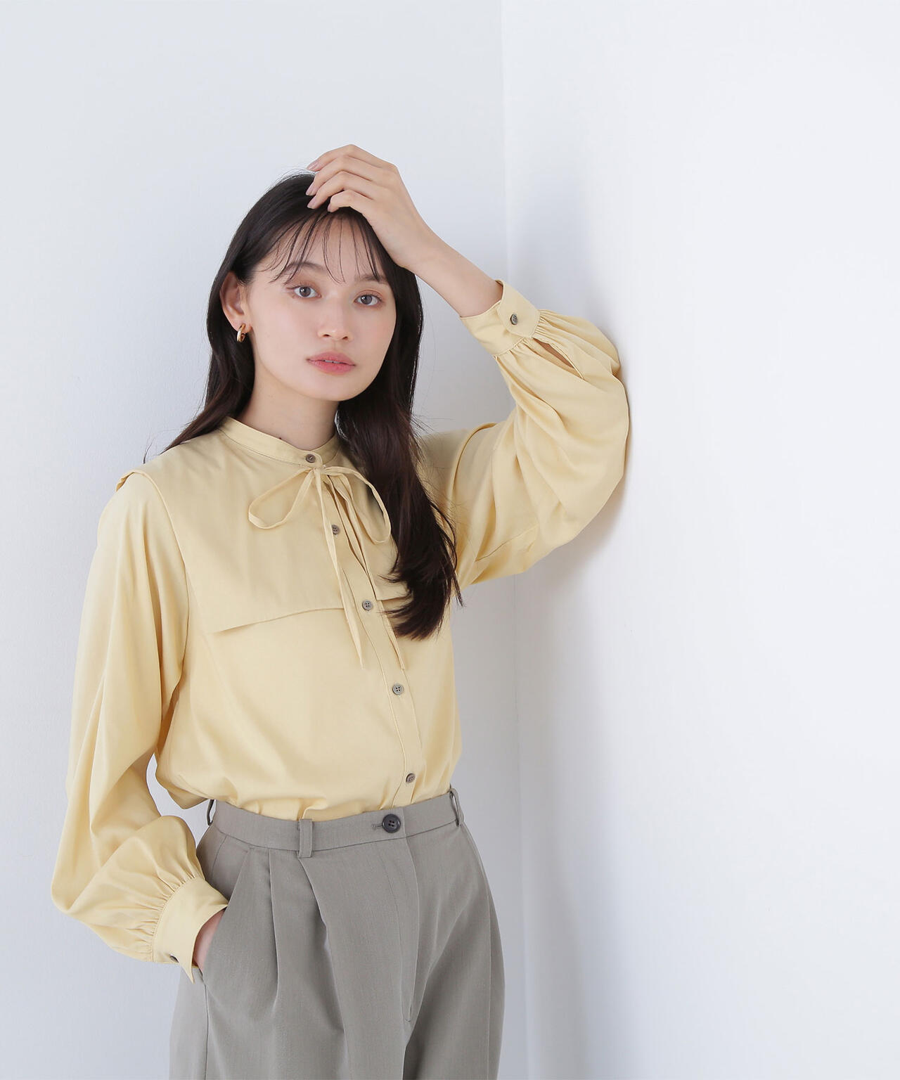 【Oggi掲載】スクエアカラーブラウス