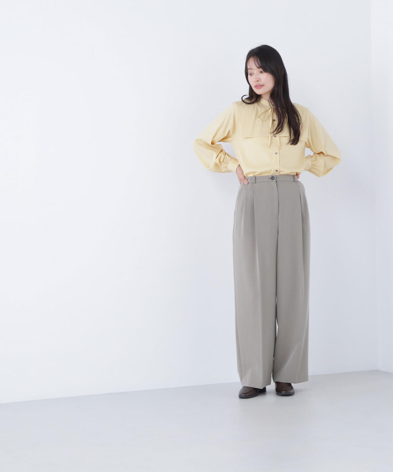 【Oggi掲載】スクエアカラーブラウス