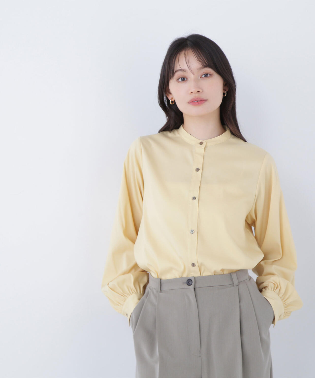 【Oggi掲載】スクエアカラーブラウス