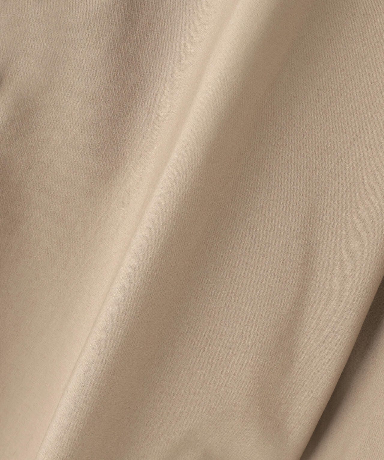 フリルネックスキッパーブラウス