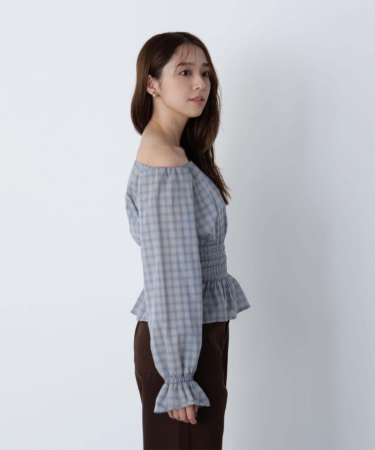 チェックペプラムブラウス