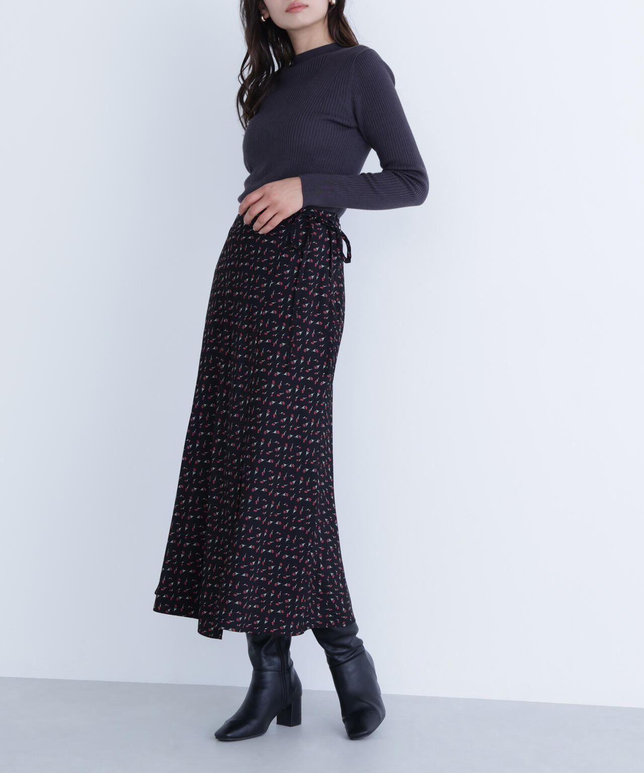 フラワープリントラップスカート