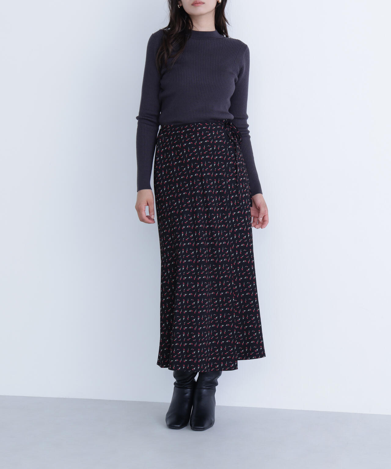 フラワープリントラップスカート