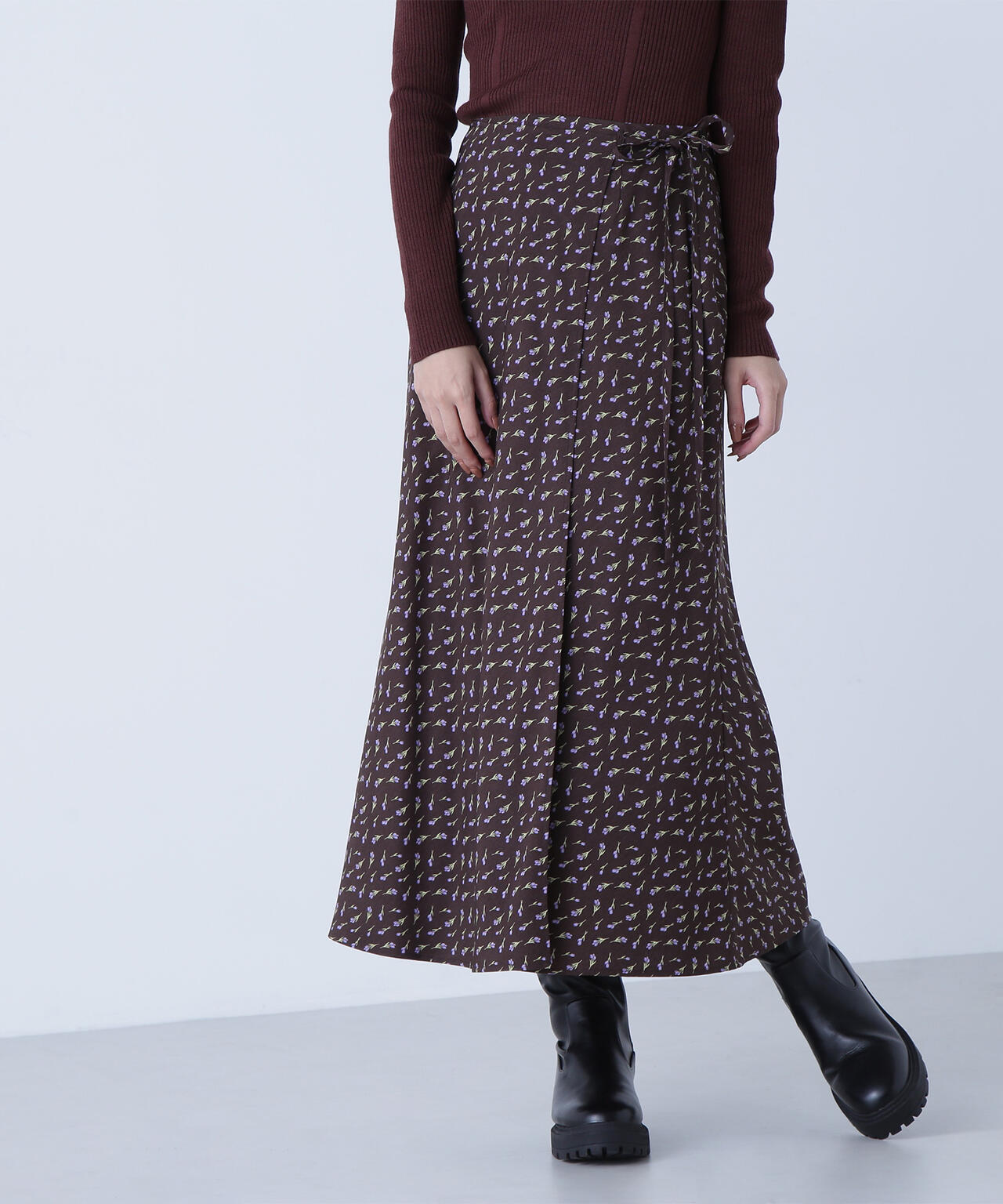 フラワープリントラップスカート