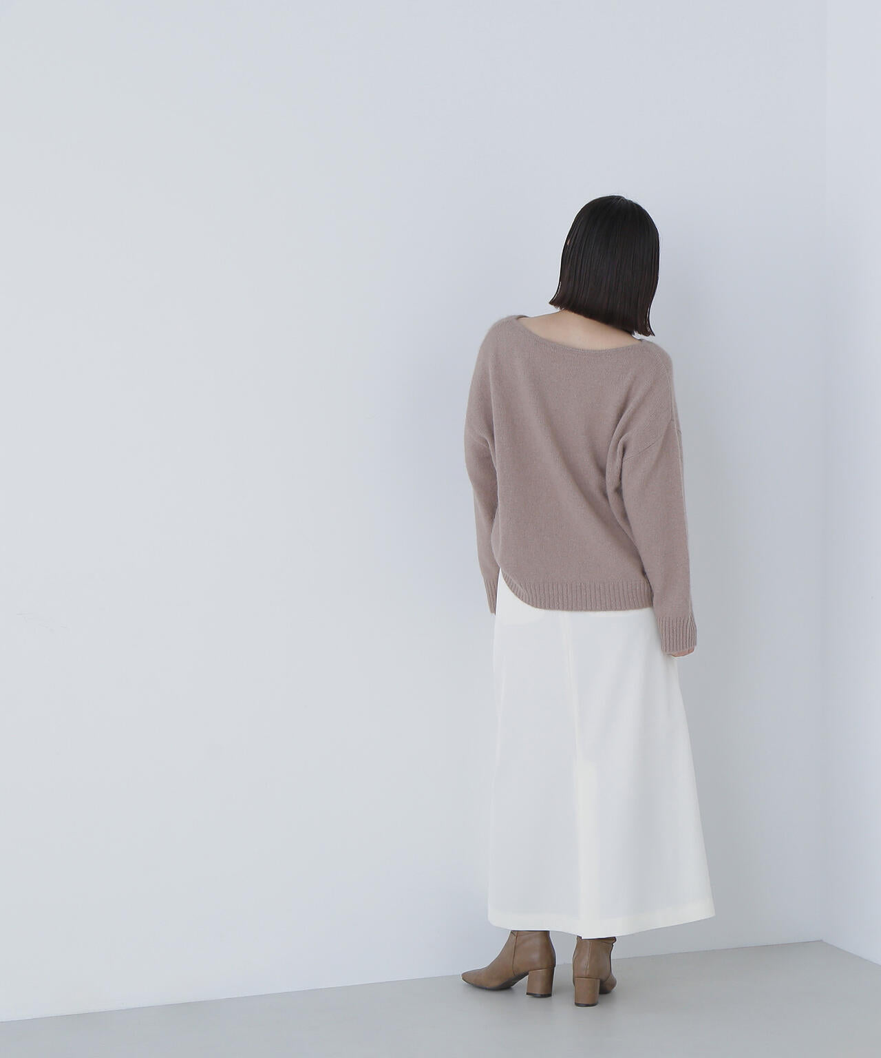 ベルテッドセミフレアロングスカート