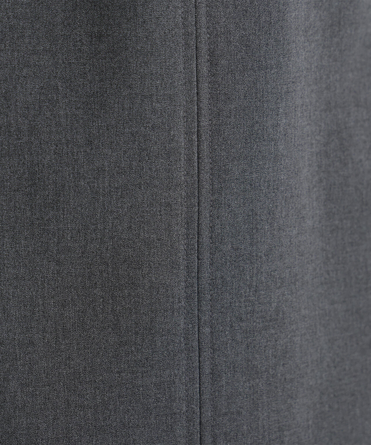 ポケットディテールミニスカート