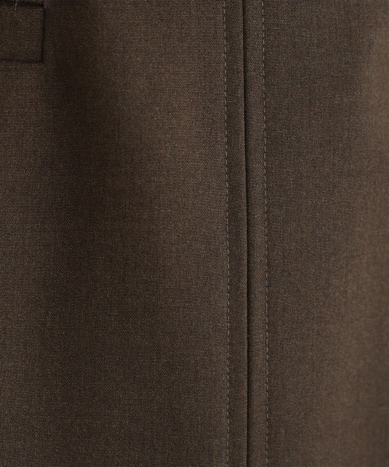 ポケットディテールミニスカート