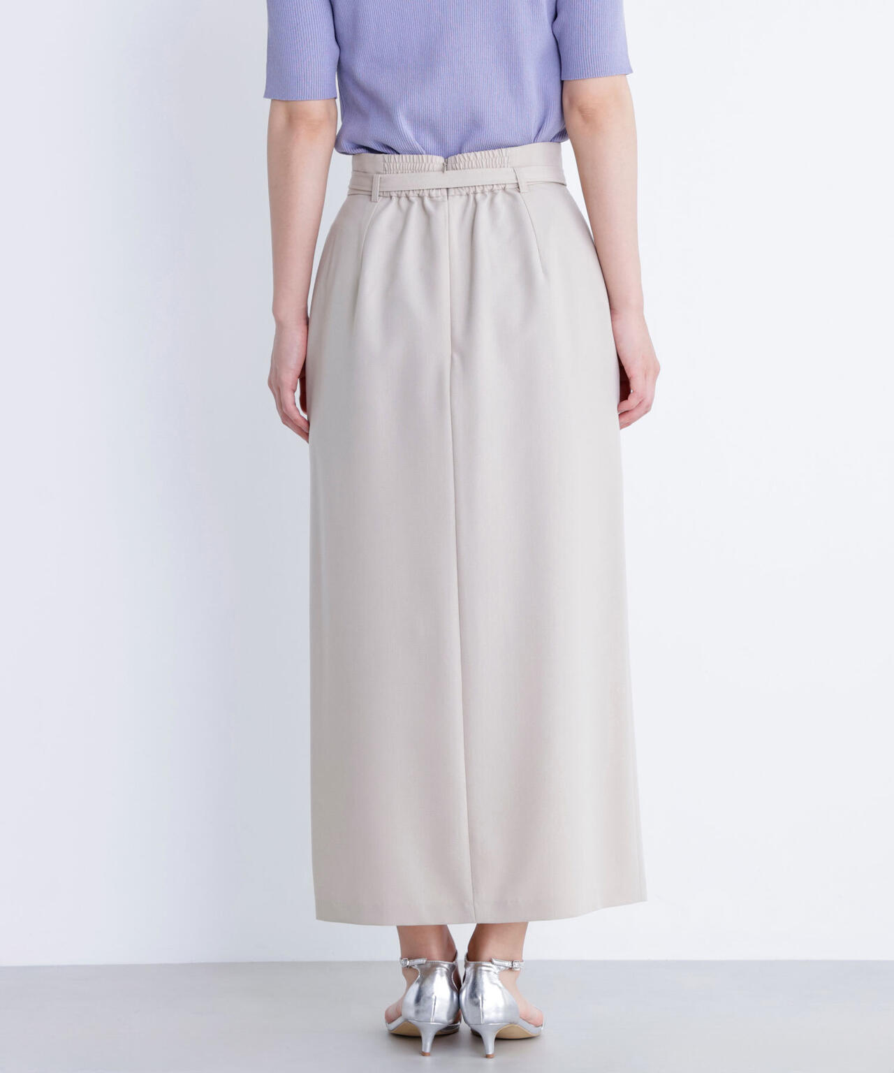 ベルテッドリネンライクナロースカート