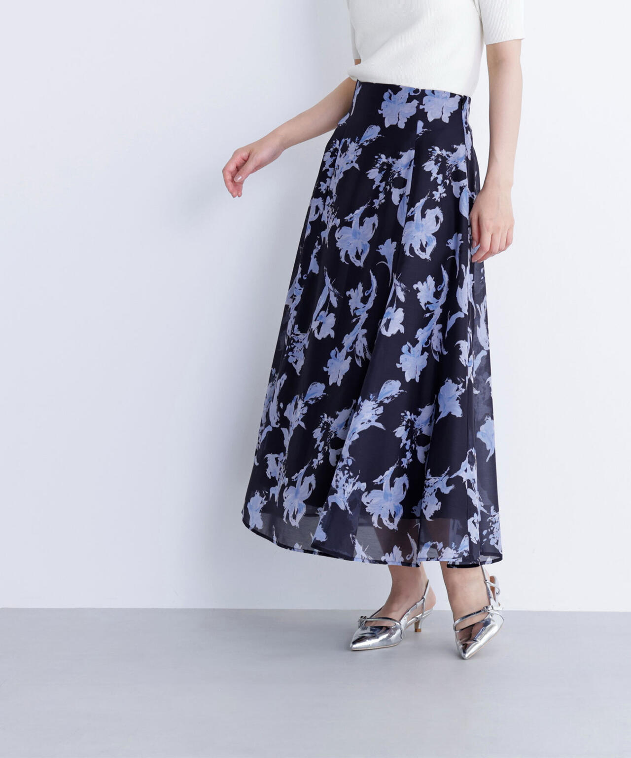 シアーフラワープリントフレアスカート