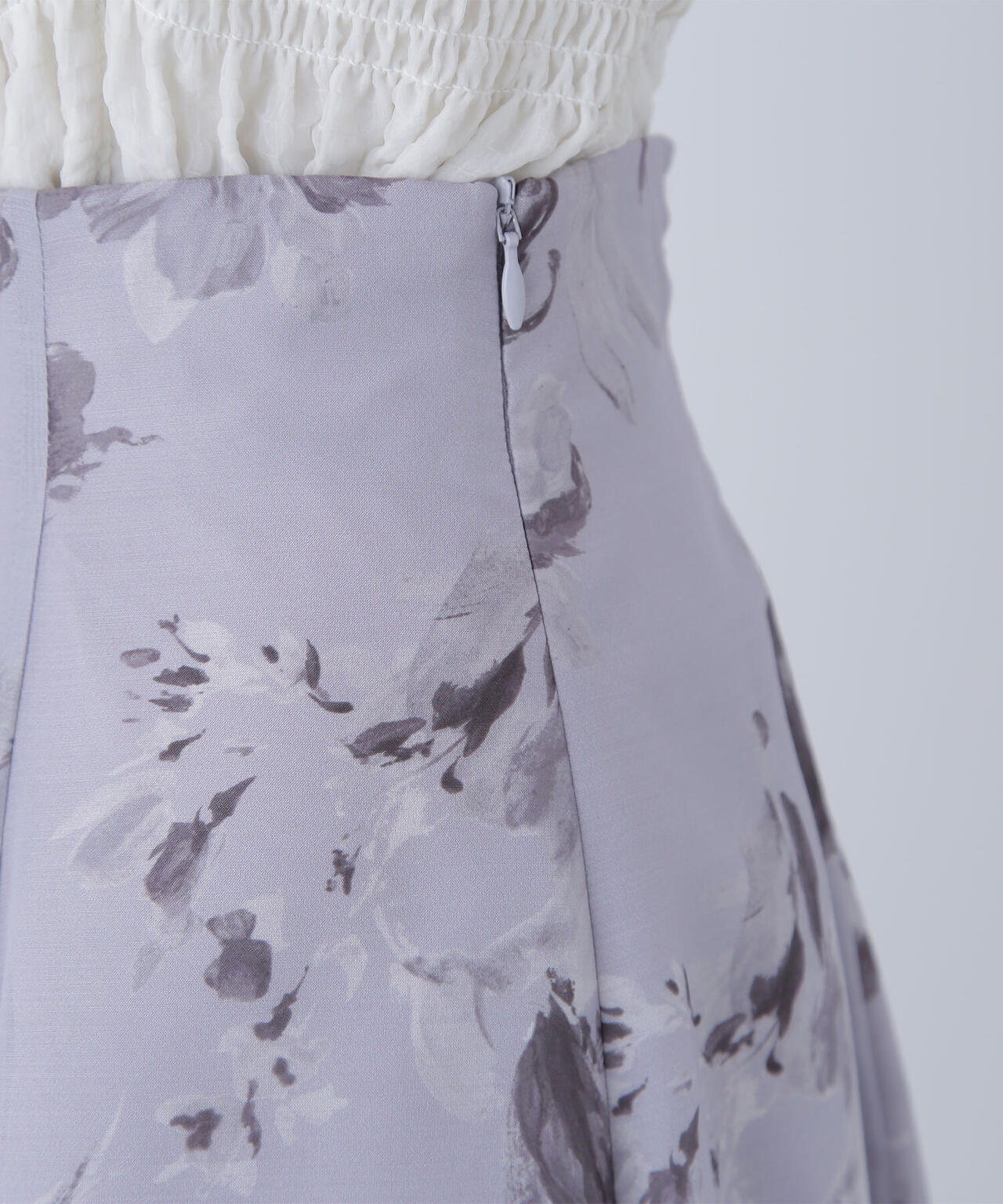 シアーフラワープリントフレアスカート