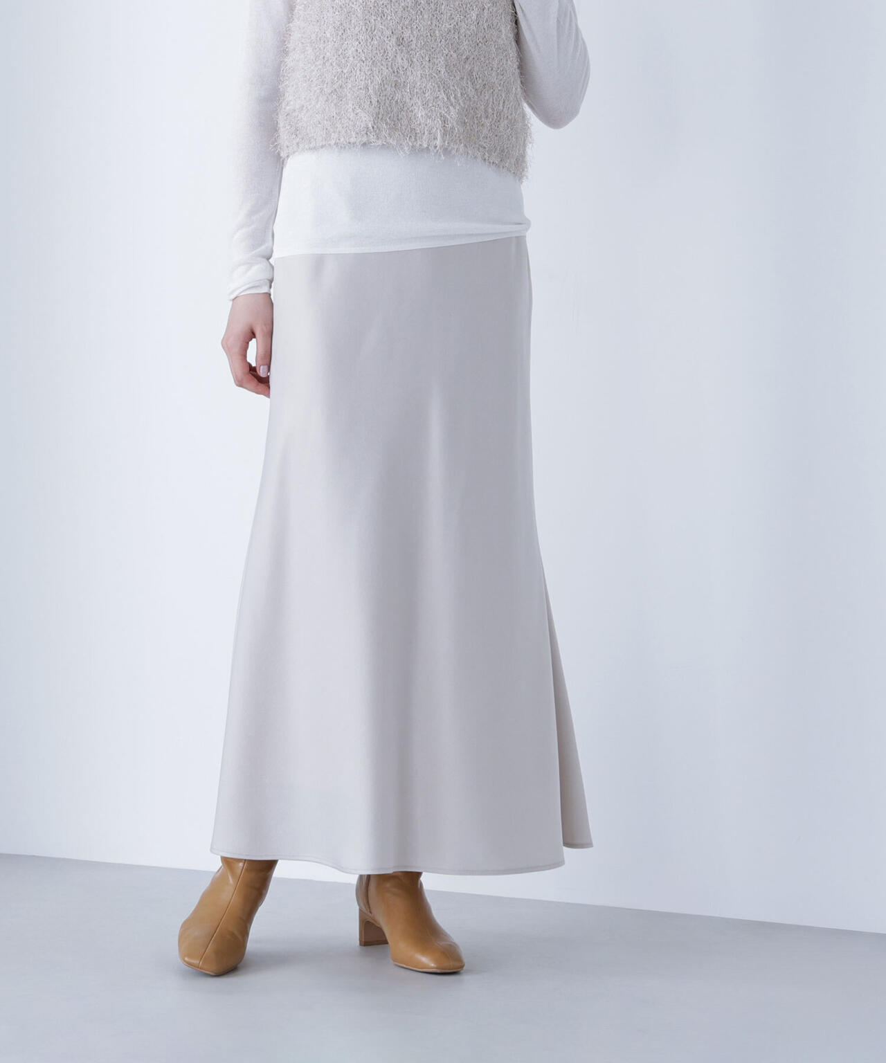 【Oggi掲載】バイアスサテンナロースカート