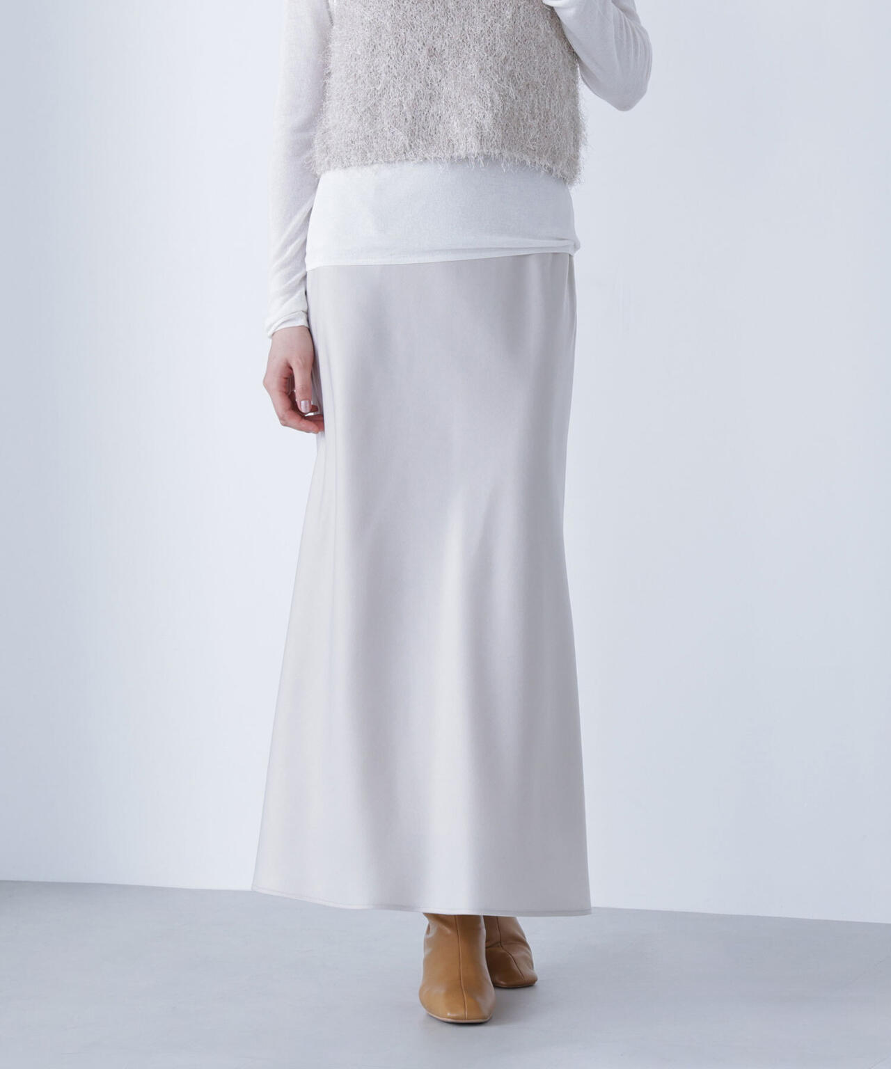 【Oggi掲載】バイアスサテンナロースカート