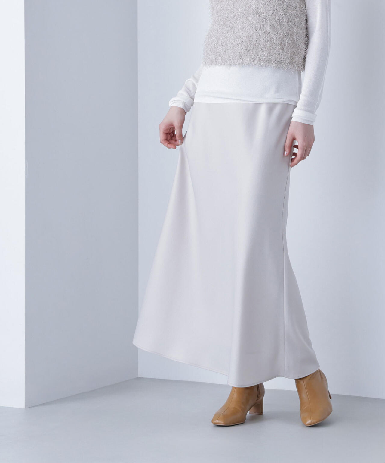 【Oggi掲載】バイアスサテンナロースカート