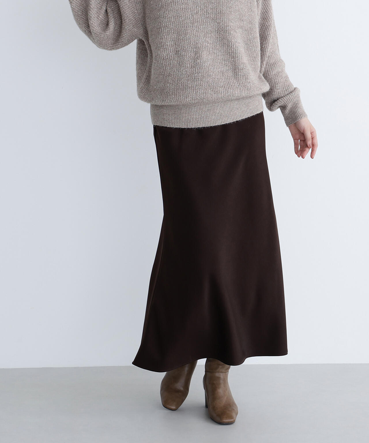 【Oggi掲載】バイアスサテンナロースカート