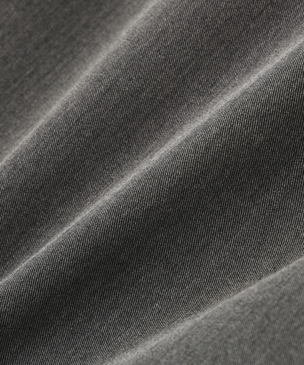 ビットディテールナロースカート